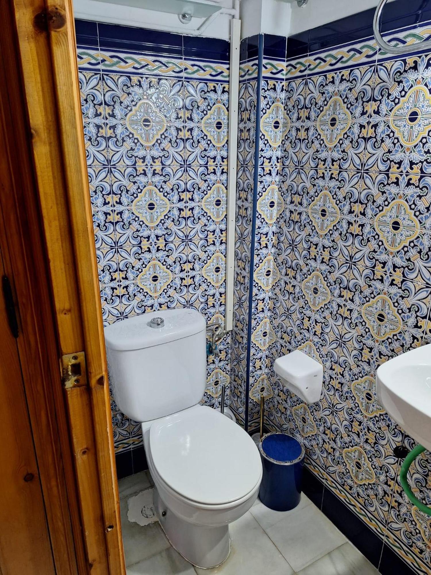 Apartamento Plaza San Roman Севилья Экстерьер фото